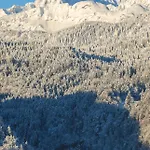 Riverdance With Mountain View, Garden And Private Parking * Bled