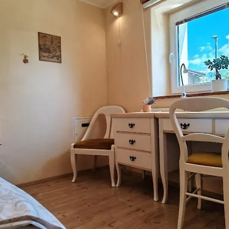 Riverdance With Mountain View, Garden And Private Parking 公寓 *