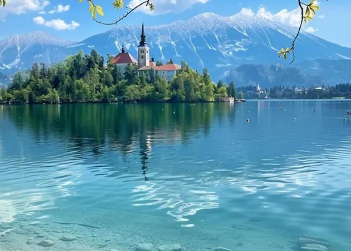 Apartma Riverdance With Mountain View, Garden And Private Parking